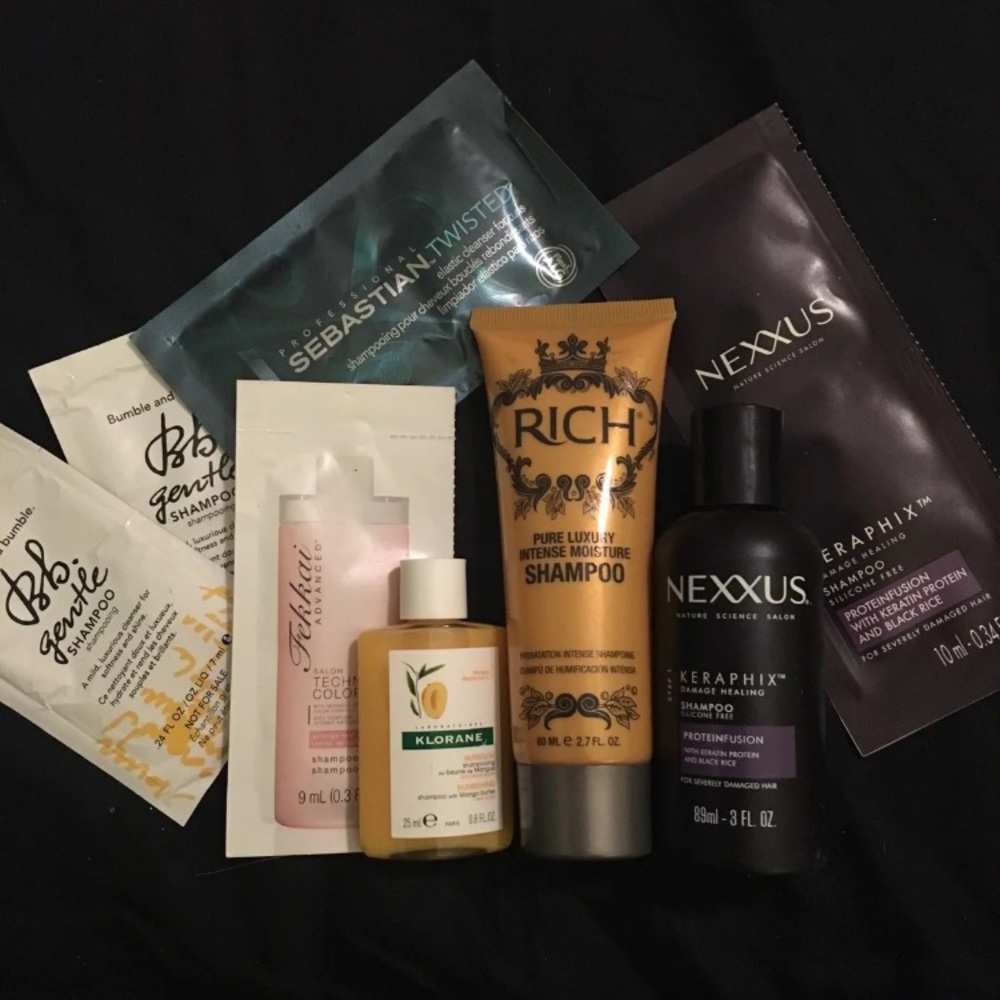 Brand new moisturizing shampoo lot